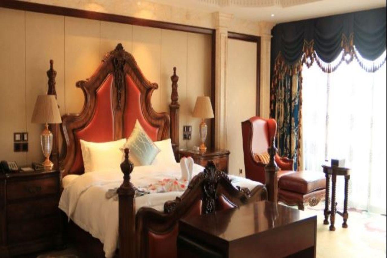 Jinqian Jiahua International Hotel Chishui  외부 사진