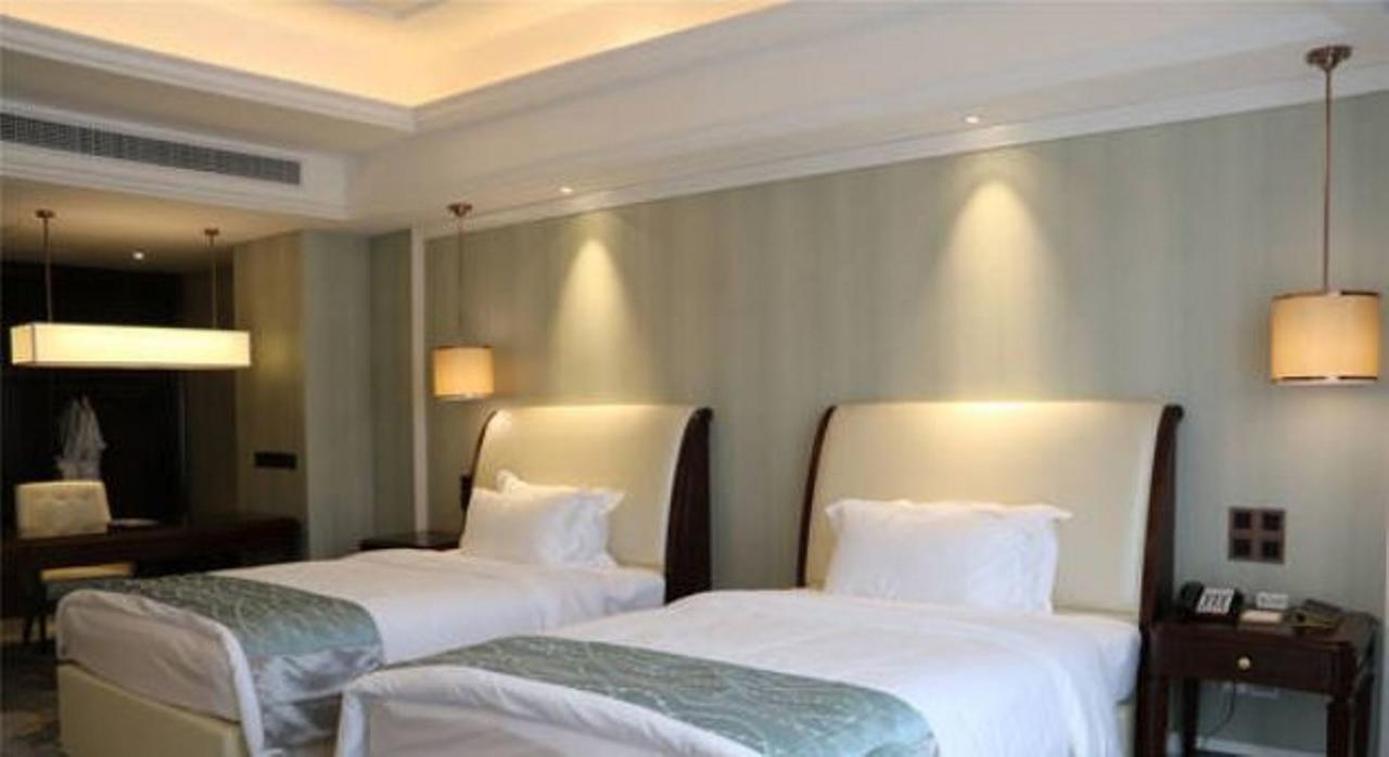 Jinqian Jiahua International Hotel Chishui  외부 사진