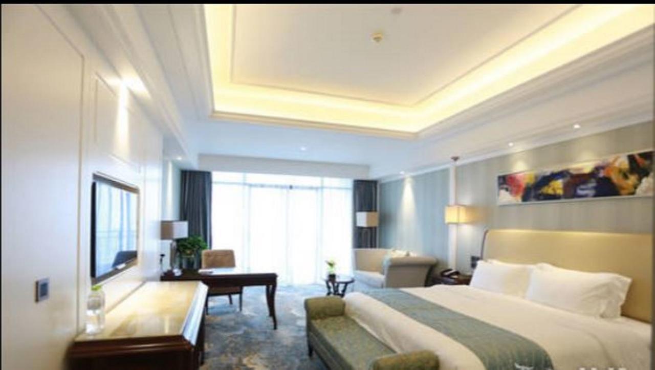 Jinqian Jiahua International Hotel Chishui  외부 사진